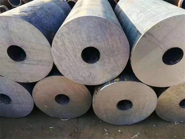 甘南35crmo厚壁无缝钢管
