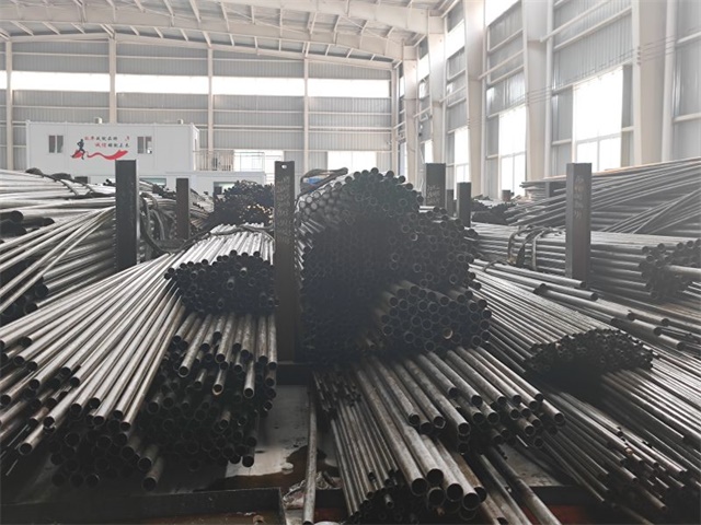 甘南45#精密无缝钢管加工